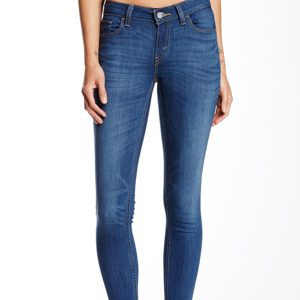 Levi's 535 Super Skinny Indigo Falls 25Wx30L